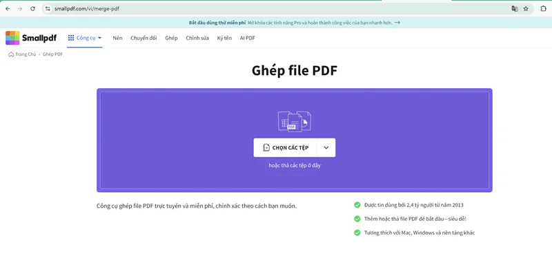 Giao diện kéo thả tệp tin trực quan của công cụ chuyển đổi trực tuyến Smallpdf.