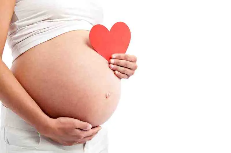 Mang thai đôi trong giấc mơ có thể gợi đến hai cơ hội hoặc hai trách nhiệm xuất hiện cùng lúc.